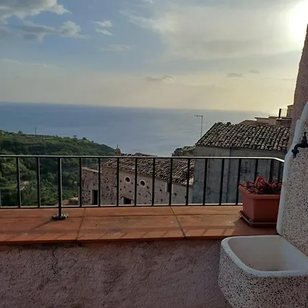A Taverna Intru U Vicu Belmonte Calabro