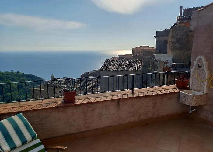 A Taverna Intru U Vicu Couette-café 4*