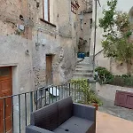 Oda ve Kahvaltı A Taverna Intru U Vicu Belmonte Calabro