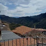 A Taverna Intru U Vicu Oda ve Kahvaltı