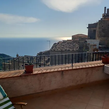 A Taverna Intru U Vicu Bed & Breakfast 4*