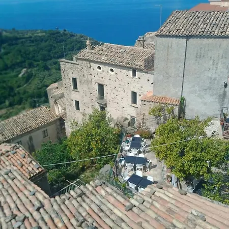 A Taverna Intru U Vicu *