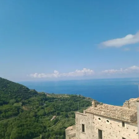 A Taverna Intru U Vicu Belmonte Calabro