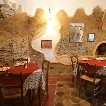 A Taverna Intru U Vicu * Belmonte Calabro