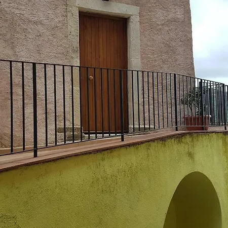 A Taverna Intru U Vicu Oda ve Kahvaltı Belmonte Calabro