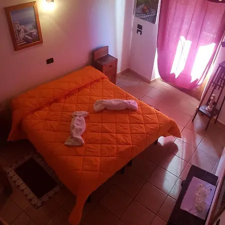 A Taverna Intru U Vicu فندق مبيت وإفطار 4*