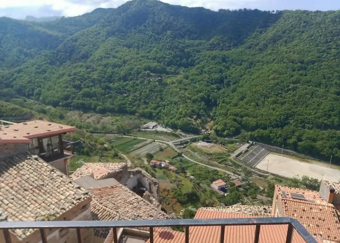 A Taverna Intru U Vicu Bed & Breakfast Belmonte Calabro