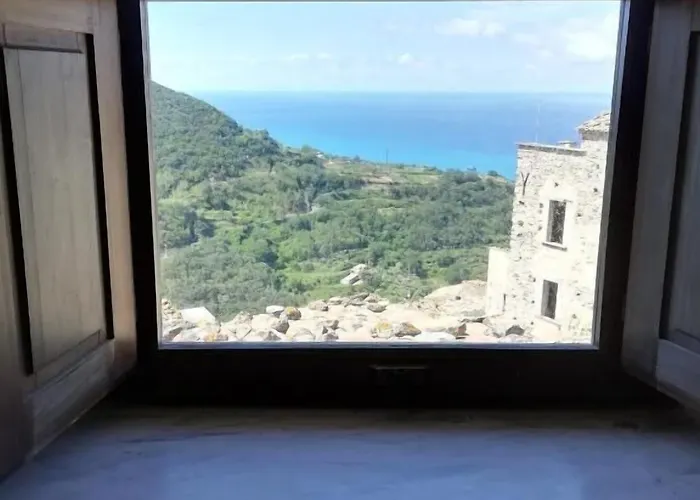 A Taverna Intru U Vicu Alojamento de Acomodação e Pequeno-almoço Belmonte Calabro