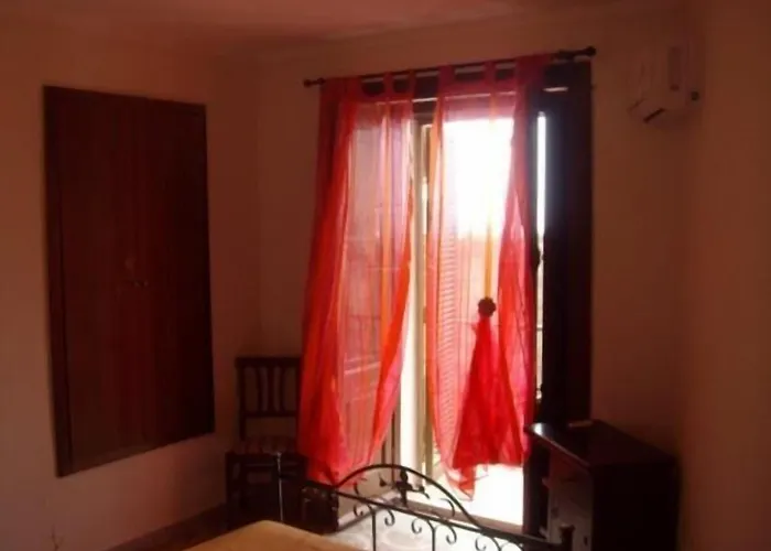 A Taverna Intru U Vicu Alojamento de Acomodação e Pequeno-almoço