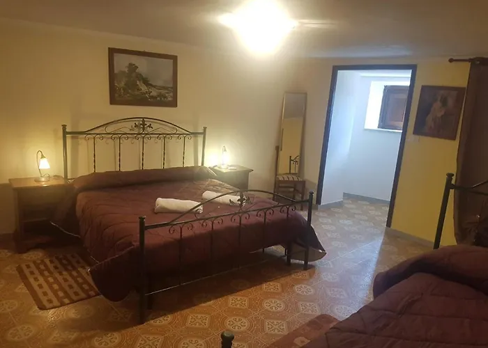 A Taverna Intru U Vicu Bed & Breakfast 4*